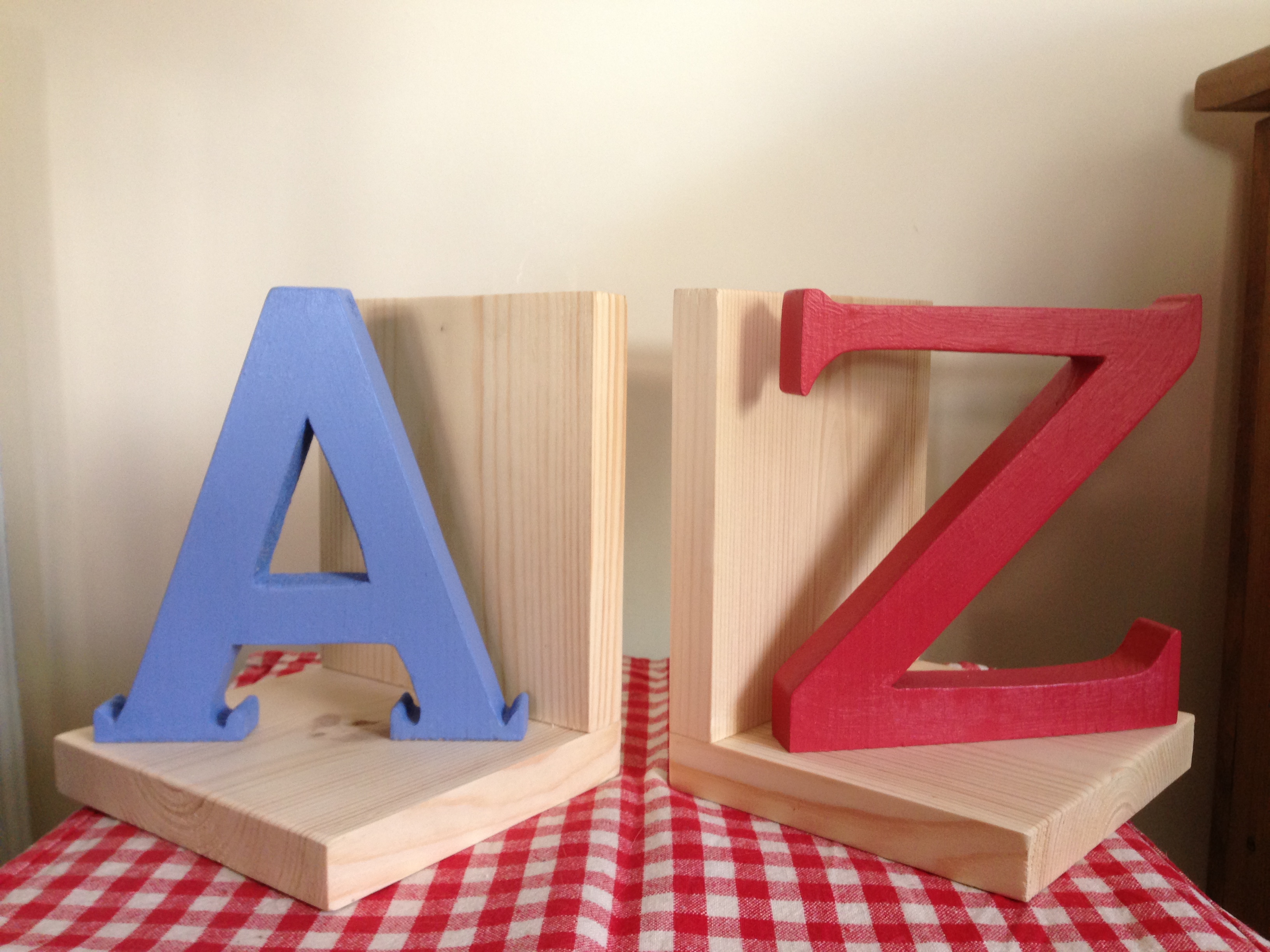 Bookends - Shaker Woodwork